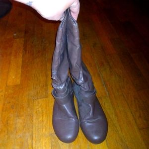 Women's boots